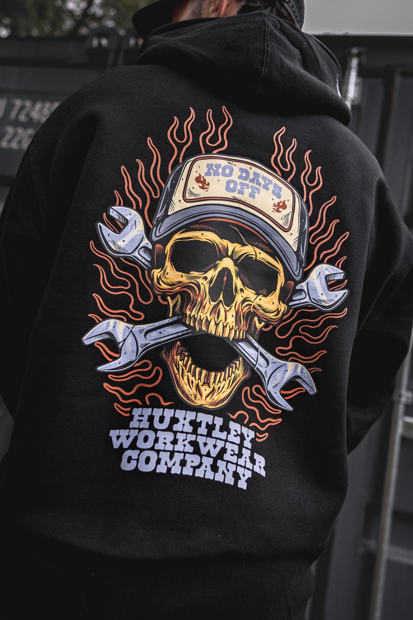 
                  
                    Coton Ouaté HX-717 Épais "No Days Off"
                  
                