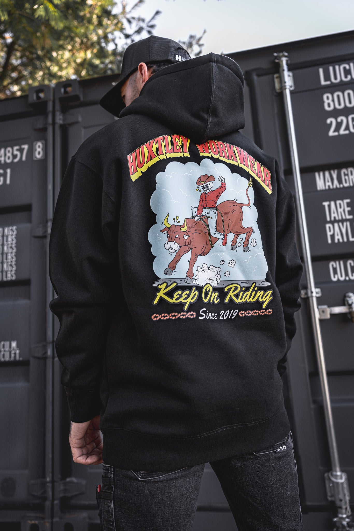 
                  
                    Coton Ouaté HX-717 Épais "Keep On Riding"
                  
                