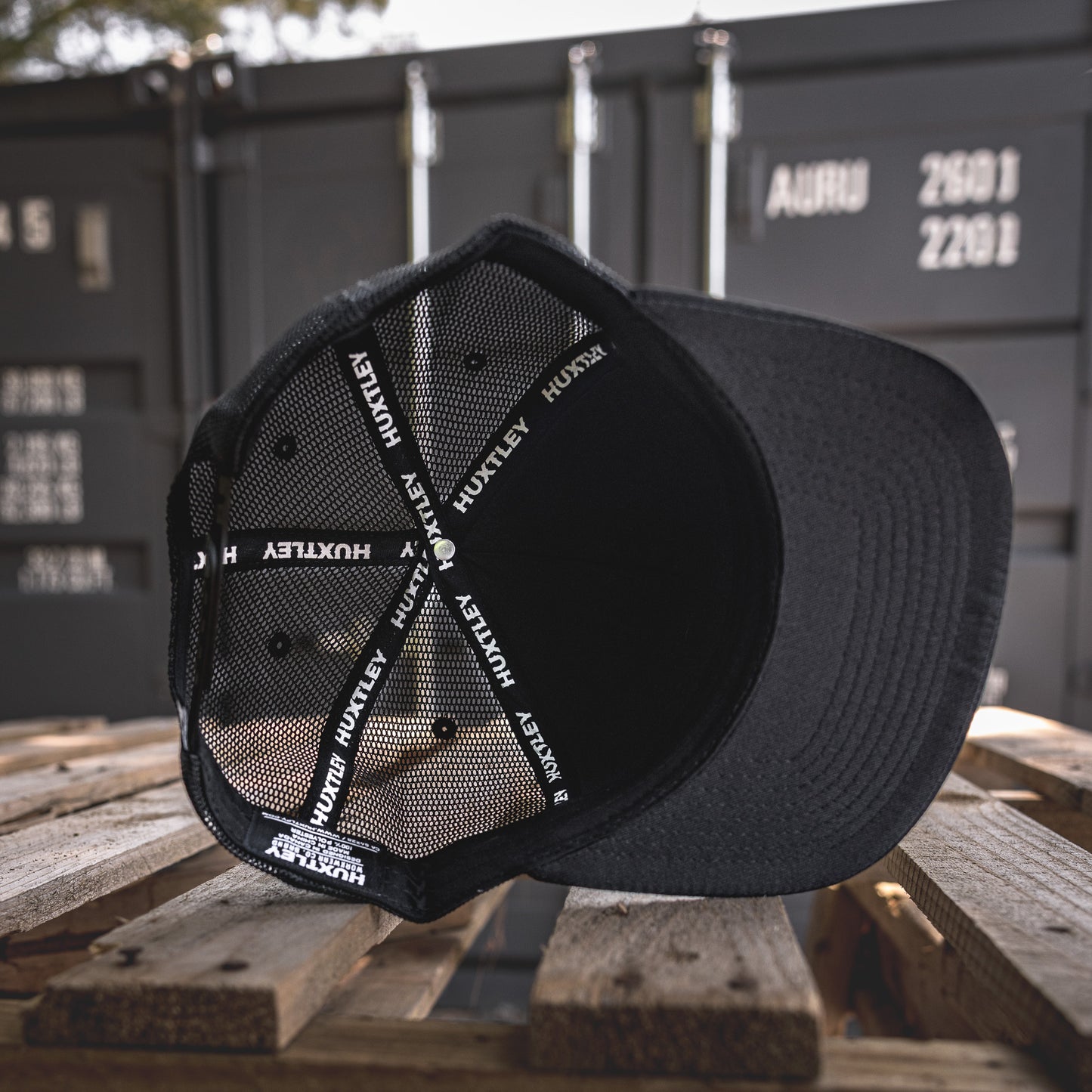 
                  
                    HS-73 "Deadcenter" Snapback Blackout
                  
                