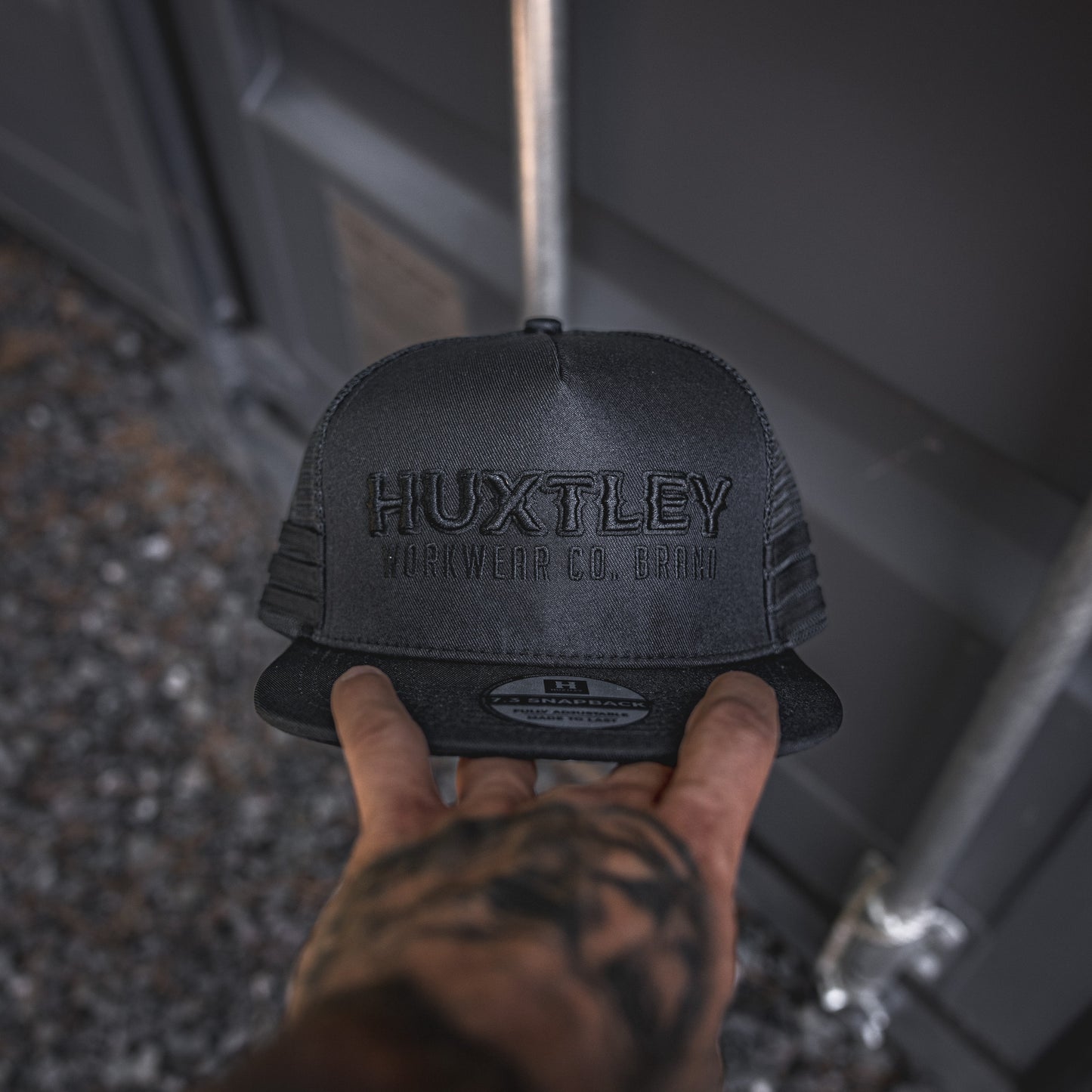 
                  
                    Casquette à Palette Plate HS-37 "Workwear Co. Brand Blackout"
                  
                