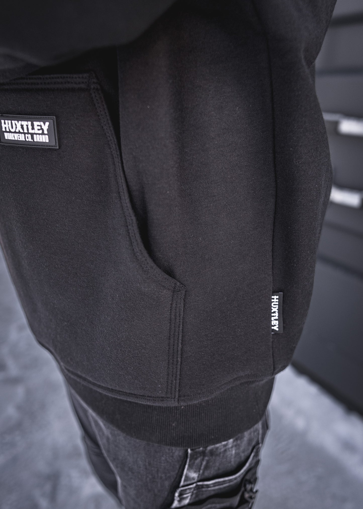 
                  
                    Coton Ouaté HX-727 Blackout
                  
                