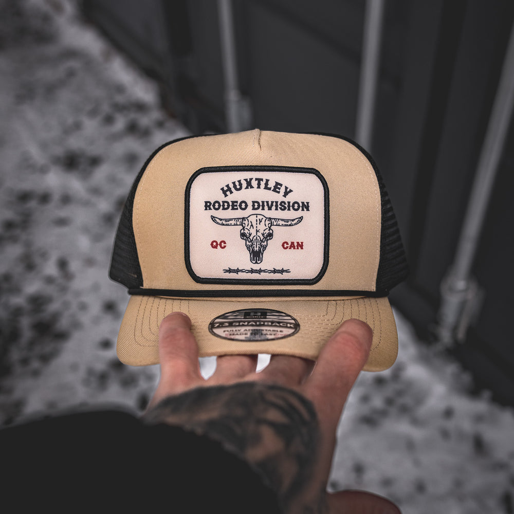 
                  
                    Casquette "Rodeo Division" Sable/ Noir
                  
                