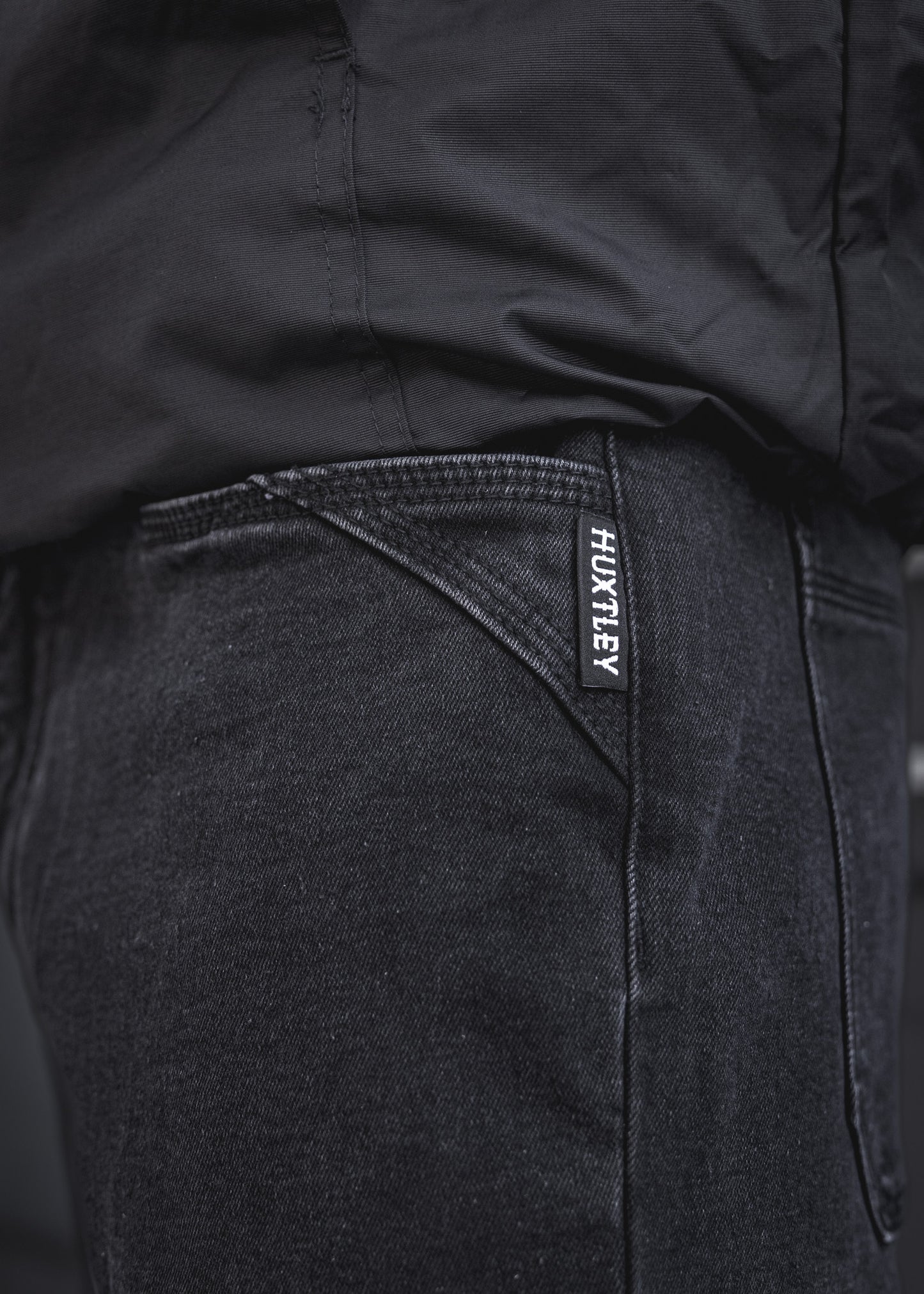 
                  
                    RX-1 Relaxed Flex Jeans Stonewashed Black
                  
                