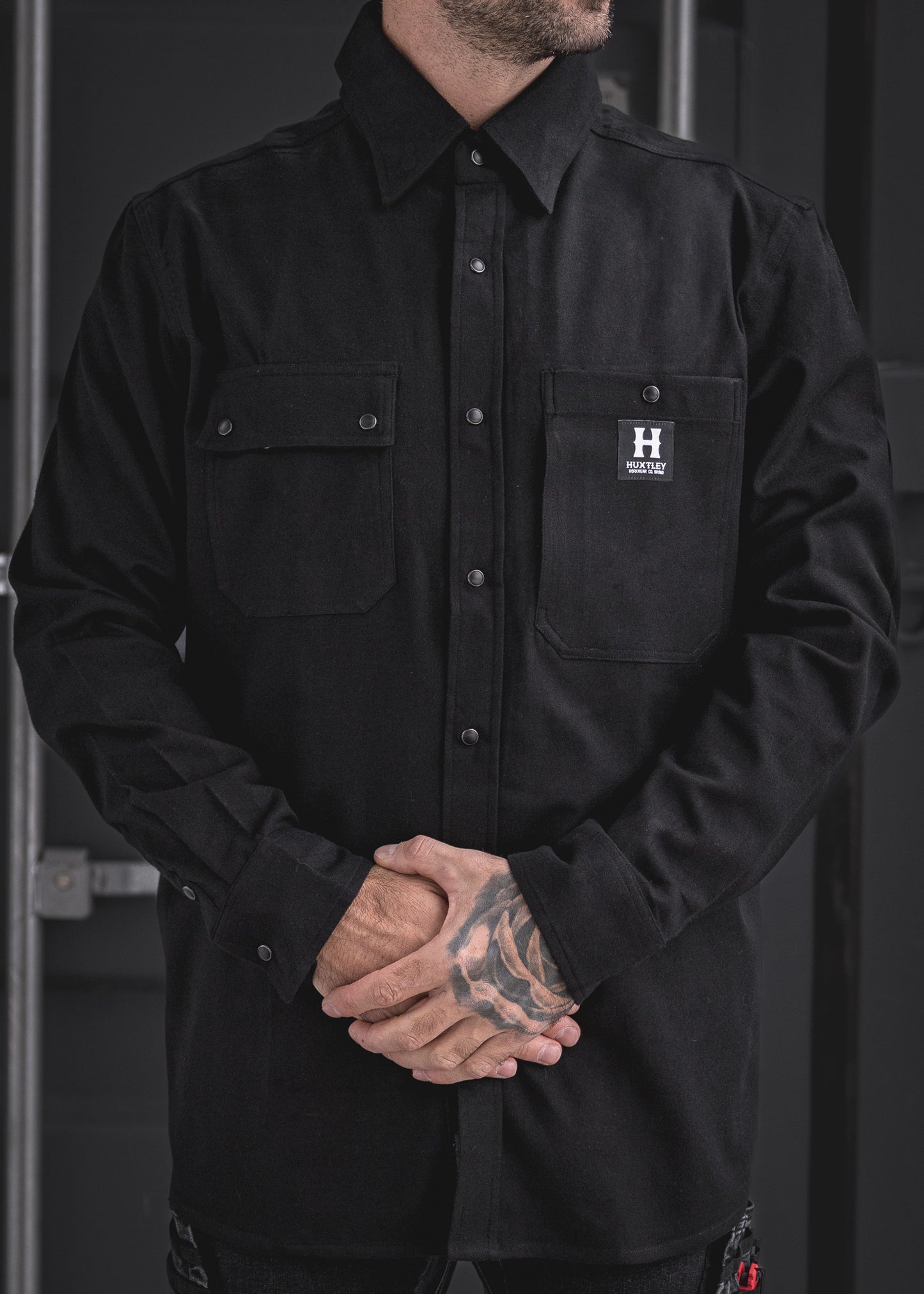 
                  
                    Chemise HD-57 Blackout
                  
                
