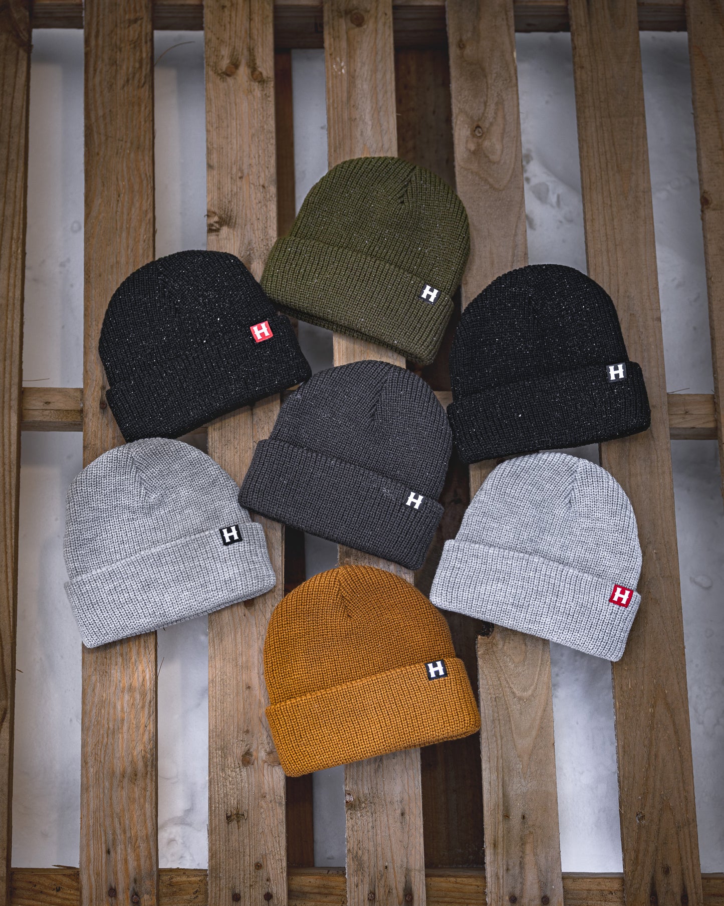 
                  
                    Baseline Beanie Black/ Red
                  
                