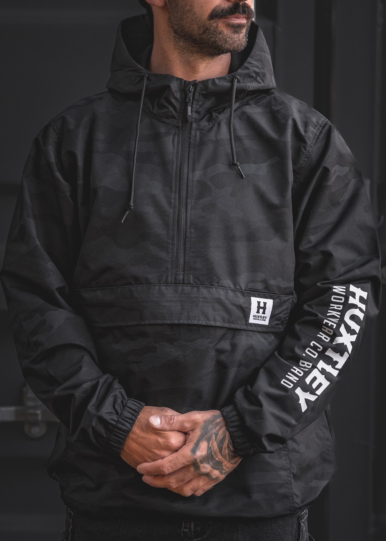 AK-245 Anorak Black Camo – Huxtley