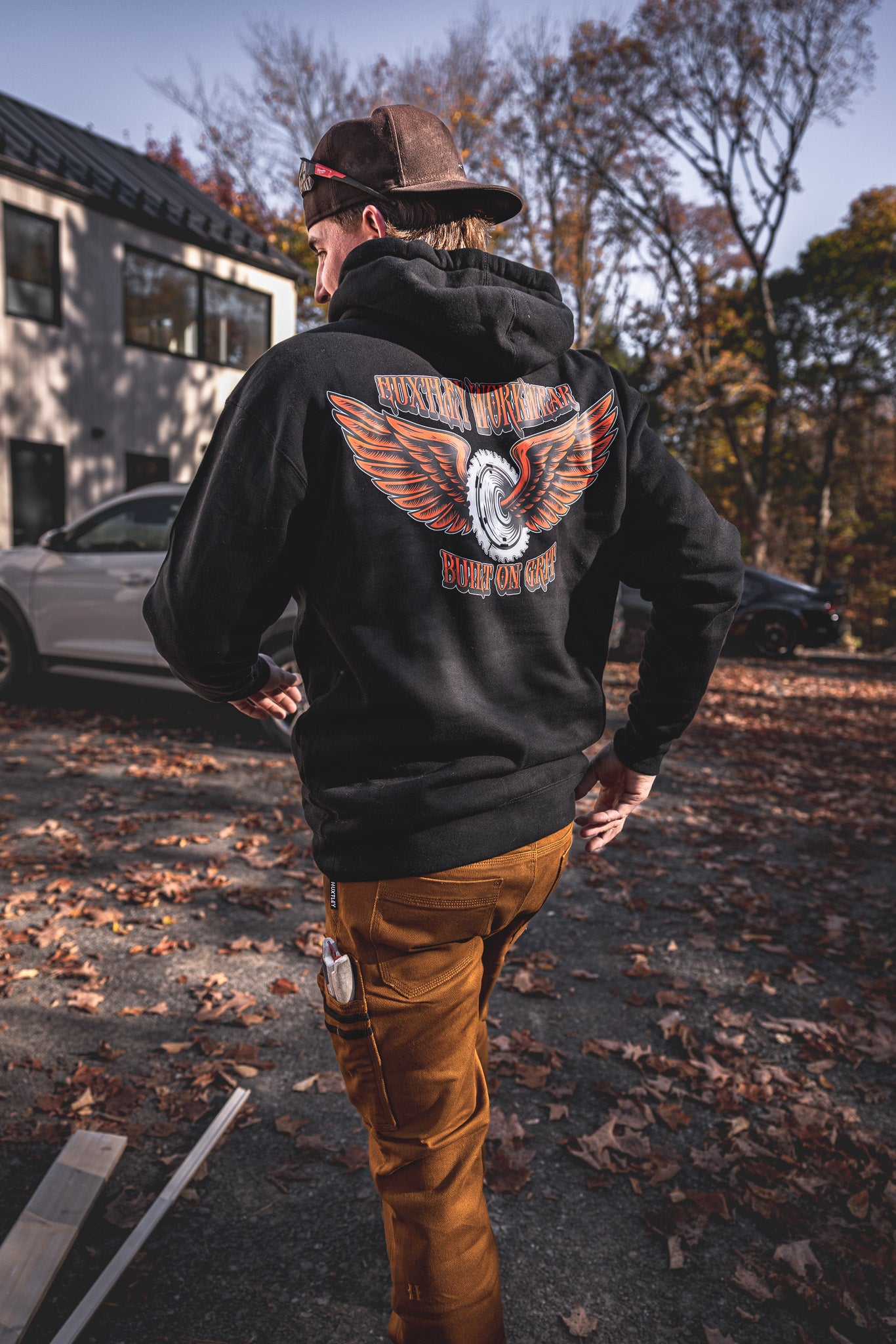 
                  
                    Coton Ouaté HX-717 Épais "Built On Grit"
                  
                