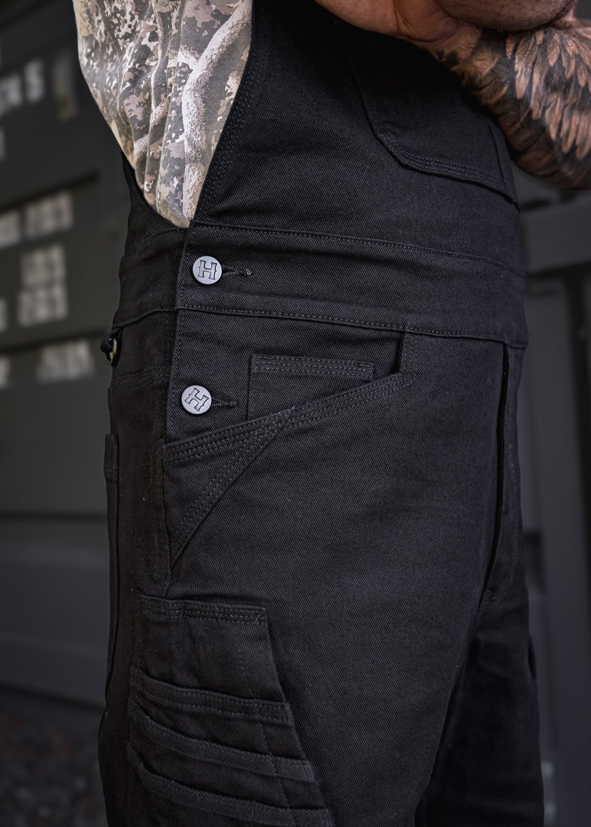 
                  
                    RX-1 Relaxed Work Bib Blackout
                  
                