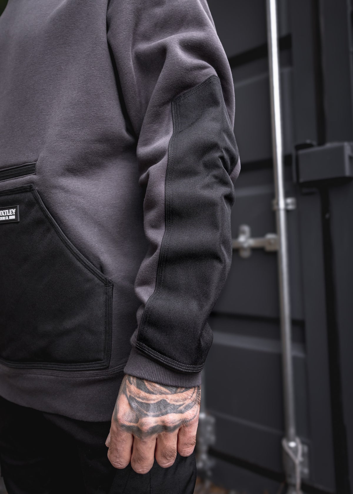 
                  
                    HX-727 Pro Hoodie Gunmetal
                  
                